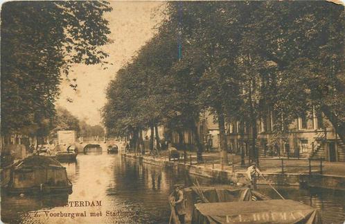(304-213-019) Amsterdam OZ Voorburgwal met Stadhuis, Verzamelen, Ansichtkaarten | Nederland, Noord-Holland, Verzenden