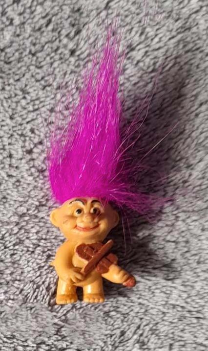 TROL met roze haar. Lengte met haar 7 cm. Vintage / retro, Verzamelen, Poppetjes en Figuurtjes, Zo goed als nieuw, Ophalen of Verzenden