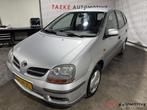 Nissan Almera Tino 1.8 Ambience Airco/Apk, Auto's, Nissan, Stof, 4 cilinders, 700 kg, Almera Tino