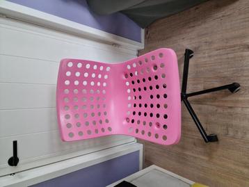 Ikea stoel beschikbaar voor biedingen