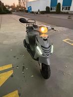 Piaggio zip 50cc iGet 2020 [injectie], Fietsen en Brommers, Scooters | Piaggio, Maximaal 45 km/u, Zip, Ophalen of Verzenden, Zo goed als nieuw