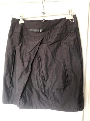 M & S rok grijs/blauw met metaal en heupstuk mt 44  beschikbaar voor biedingen
