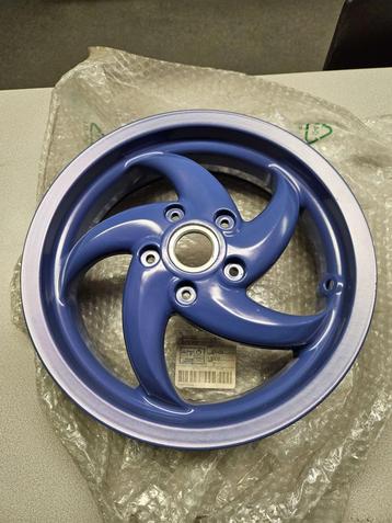 Achter velg-Wiel Gilera Runner 50 Violet Paars DD Nieuw NOS beschikbaar voor biedingen