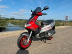 Gilera Runner 125cc Sp Pro 2003 NL A1 M07 Nieuwstaat! (180cc, Fietsen en Brommers, Scooters | Piaggio, Ophalen, Zo goed als nieuw