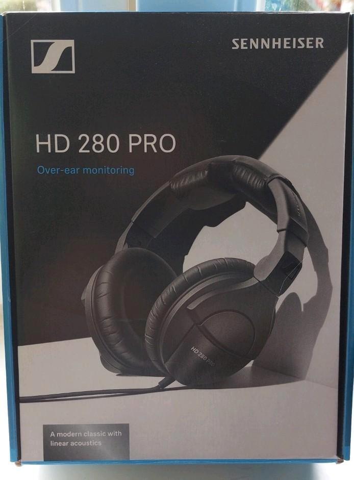 Sennheiser HD 280 Pro. vrijwel nieuw., Audio, Tv en Foto, Koptelefoons, Nieuw, Over oor (circumaural), Sennheiser, Ophalen of Verzenden