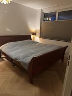 Luxe elektrisch bed 1.80 x 2.10 met nachtkastjes, Ophalen, Bruin, 210 cm, Tweepersoons
