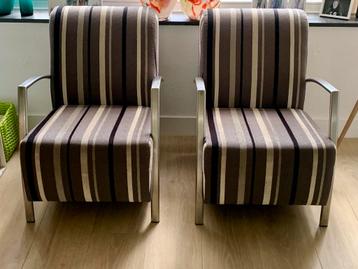 2 Nette Huiskamer Stoelen - Rookvrij beschikbaar voor biedingen