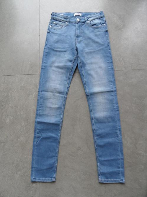 Jeans van Only & Sons, maat 28-34, NIEUW!, Kleding | Heren, Spijkerbroeken en Jeans, Nieuw, W32 (confectie 46) of kleiner, Blauw