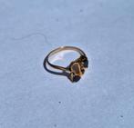 18 karaat gouden ring met safiertjes, Gebruikt, Ophalen of Verzenden, Kleiner dan 17, Dame