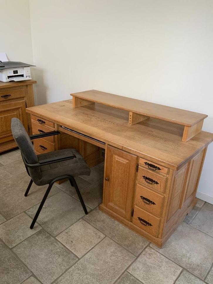 Massief eiken bureau, Huis en Inrichting, Bureaus, Gebruikt, Bureau, Ophalen