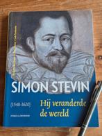 Simon Stevin (1548-1620) Hij veranderde de wereld, Ophalen of Verzenden, Tweede Wereldoorlog, Zo goed als nieuw, Overige onderwerpen