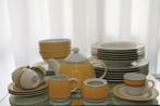 Compleet Arzberg Form 8900/Europ/geel blauw, Huis en Inrichting, Keuken | Servies, Ophalen, Zo goed als nieuw, Bord(en), Overige stijlen