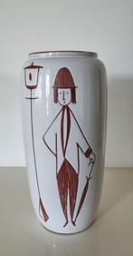 Vintage Boonstra Potterie vaas, man met paraplu onder lamp, Antiek en Kunst, Ophalen of Verzenden