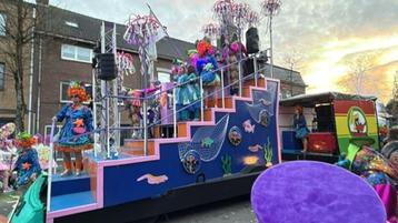 carnavalswagen te koop beschikbaar voor biedingen