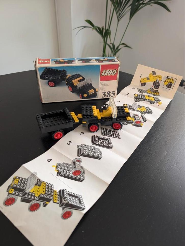 LEGO set 385, een Jeep met aanhanger uit de serie LEGOLAND T, Kinderen en Baby's, Speelgoed | Duplo en Lego, Gebruikt, Lego, Complete set