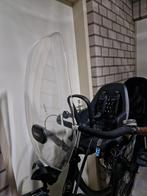 Thule Yepp 2 Mini Fietsstoeltje met windscherm  - Voorzitje, Ophalen of Verzenden, Thule, Gebruikt, Voetsteuntjes