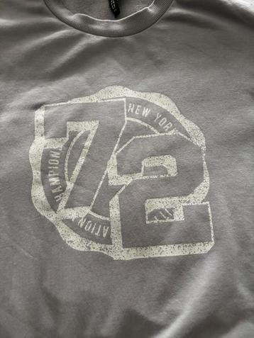 Casual sweater beschikbaar voor biedingen