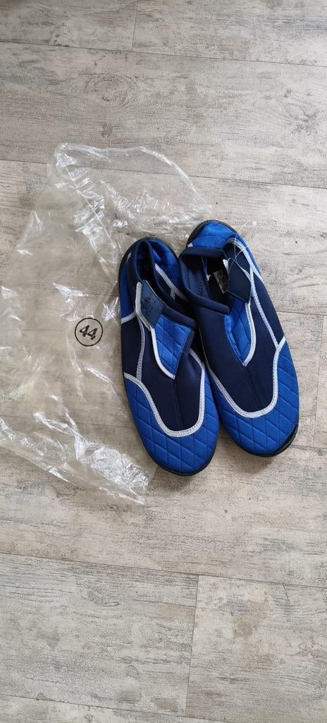 Waterschoenen maat 44, Watersport en Boten, Ophalen of Verzenden, Gebruikt, Dame of Heer, Onbekend