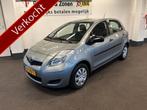 Toyota Yaris 1.0 VVTi Acces | Airco | Trekhaak | Elek. ramen, Auto's, Toyota, Voorwielaandrijving, Gebruikt, 750 kg, Met garantie (alle)