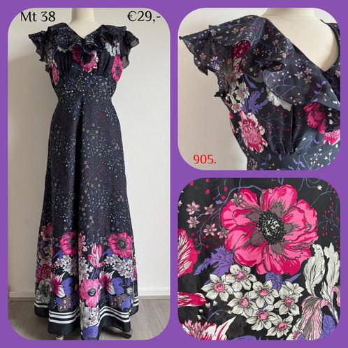 905. Vintage jurk mt 38, Kleding | Dames, Jurken, Gedragen, Maat 38/40 (M), Zwart, Onder de knie, Verzenden