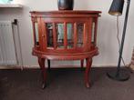 Ovaal theekastje met glazen deurtjes, Antiek en Kunst, Antiek | Meubels | Kasten, Ophalen