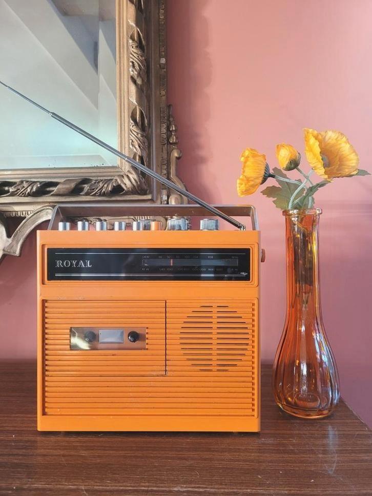 Retro draagbare radio cassette recorder ~, Audio, Tv en Foto, Radio's, Gebruikt, Ophalen of Verzenden