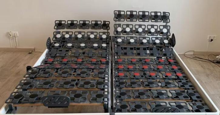 2 Tempur schotelbodems bedbodems elektische, Huis en Inrichting, Slaapkamer | Matrassen en Bedbodems, Zo goed als nieuw, Bedbodem