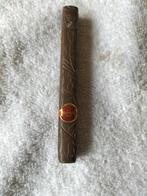 Oude aansteker in de vorm van een sigaar, Ophalen of Verzenden, Aansteker, Zo goed als nieuw
