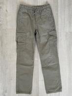 WE Fashion Jongens Regular Fit Cargobroek - Maat 158- Groen, Broek, Ophalen of Verzenden, Zo goed als nieuw, Jongen