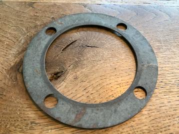 Oldtimer zware pakking.   (Box C) beschikbaar voor biedingen