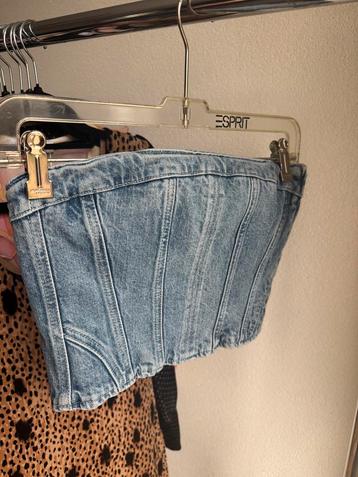 Zara blauwe denim crop top beschikbaar voor biedingen