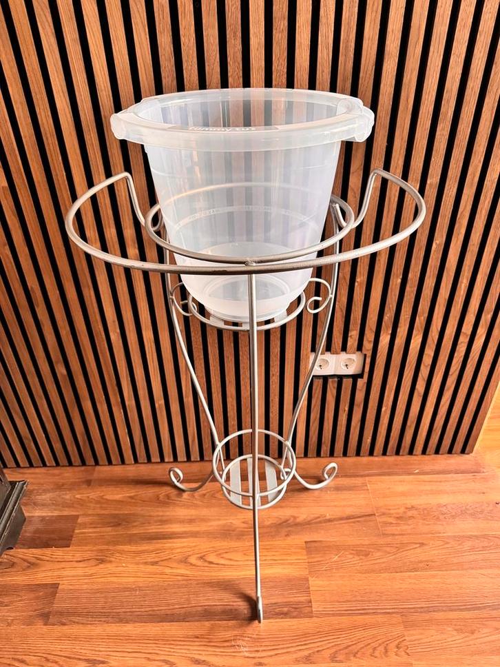 Tummytub met standaard, Kinderen en Baby's, Badjes en Verzorging, Zo goed als nieuw, Badje, Overige merken, Standaard, Ophalen