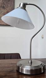 Ikea Kroby bureaulamp/tafellamp chroom/melkglas  z.g.a.n., Ophalen of Verzenden, Zo goed als nieuw, Glas, Modern