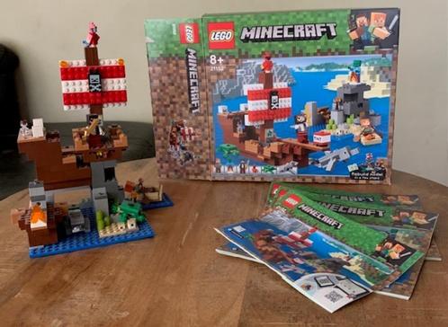 LEGO Minecraft 21152 – Piratenschip Compleet met doos/handl., Kinderen en Baby's, Speelgoed | Duplo en Lego, Zo goed als nieuw