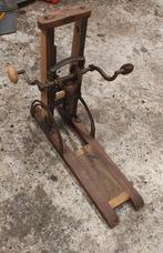 Oude stoeltjesboor, Antiek en Kunst, Ophalen