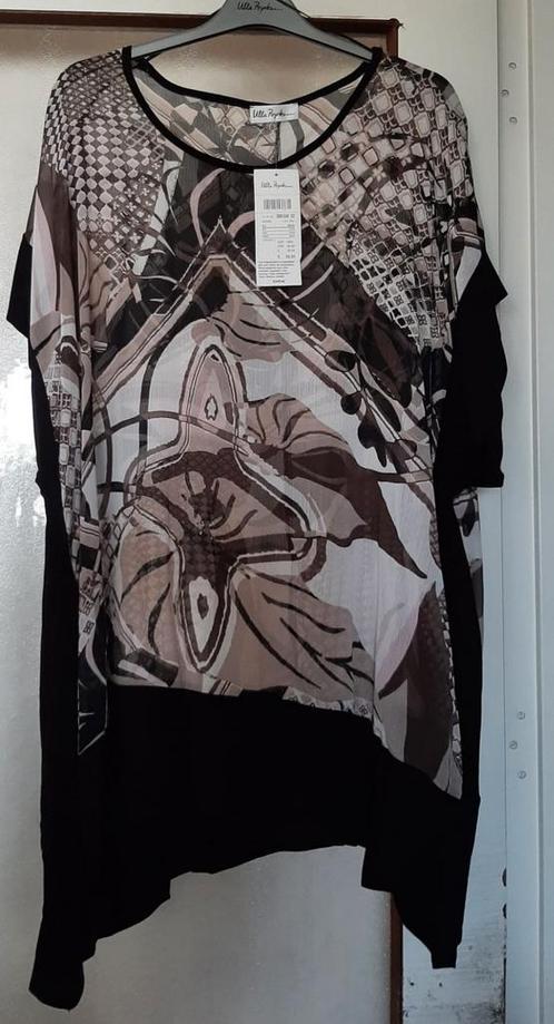 Nieuwe gewerkte  blouse met korte mouw.Ulla Popken.Mt.50/52, Kleding | Dames, Blouses en Tunieken, Nieuw, Zwart, Verzenden