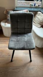 4 grijze eettafel stoelen in 1 koop 50€, Huis en Inrichting, Stoelen, /, Gebruikt, Ophalen of Verzenden, Vier