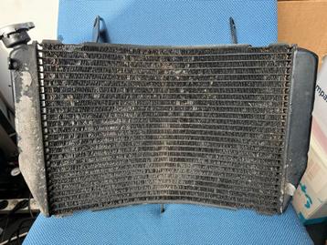 Yamaha R1 RN12 2004-2006 Radiator beschikbaar voor biedingen