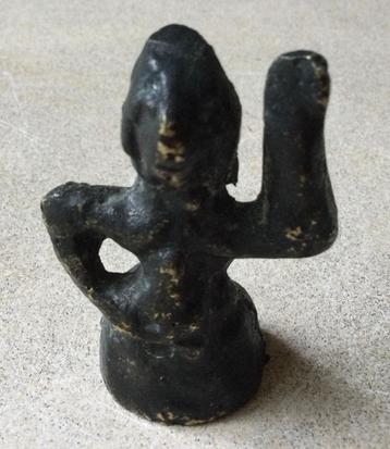 Vruchtbaarheids figurine van brons offergift God Priapus  beschikbaar voor biedingen
