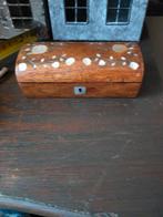 Vintage parelmoer ingelegd houten snuisterijen sieraden kist, Antiek en Kunst, Ophalen