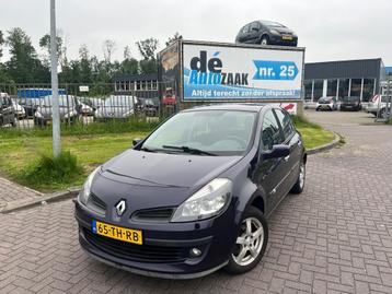 Renault Clio 1.6-16V Exception Met nieuwe APK! beschikbaar voor biedingen