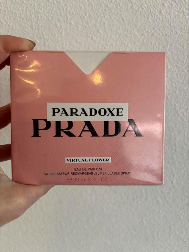 Prada Paradox  Virtual Flower 90ml eau de parfum nieuw, Sieraden, Tassen en Uiterlijk, Uiterlijk | Cosmetica en Make-up, Toebehoren