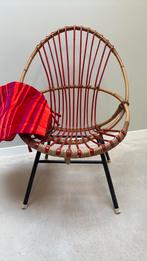 Rohé stoel met rode rotan en stoffen kleurrijke hoes, Ophalen, Rood, Eén
