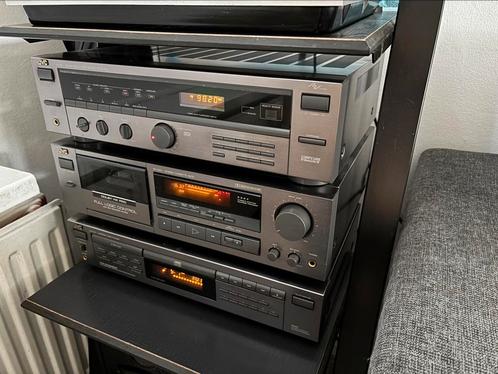 JVC audioset (1991-1992) in Titanium color, Audio, Tv en Foto, Stereo-sets, Zo goed als nieuw, Cassettedeck, Cd-speler, Tuner of Radio