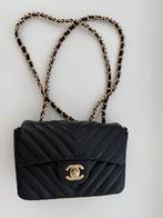 Chanel tasje, Sieraden, Tassen en Uiterlijk, Tassen | Damestassen, Ophalen of Verzenden, Zo goed als nieuw, Zwart, Schoudertasje