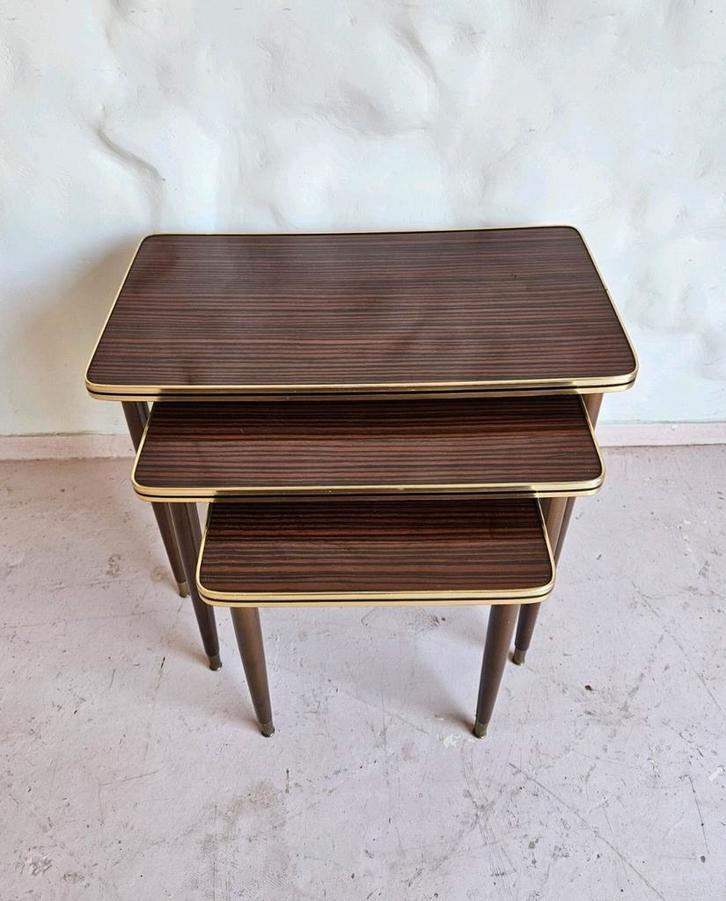 Vintage mimiset bijzettafeltjes, Huis en Inrichting, Tafels | Bijzettafels, Gebruikt, Rechthoekig, Ophalen