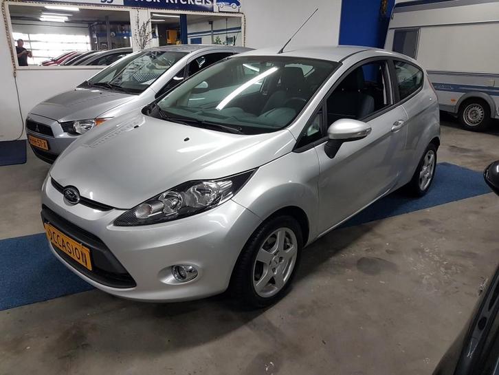 Ford Fiesta / KA 1.25i 3 DEURS AIRCO LM VELGEN, Auto's, Ford, Bedrijf, Te koop, Fiësta, ABS, Airbags, Airconditioning, Alarm, Centrale vergrendeling