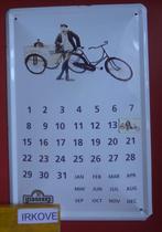 EMAILLE KALENDER * Tijdloos! *, Antiek en Kunst, Verzenden