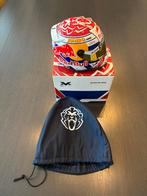 Max Verstappen Zandvoort 2022 1:2 helm wereldkampioen, Ophalen of Verzenden, Nieuw, Formule 1