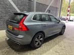 Volvo XC60 T4 R-Design | Panoramadak | Head-Up | harman/kard, Lichtsensor, Gebruikt, Euro 6, 1969 cc